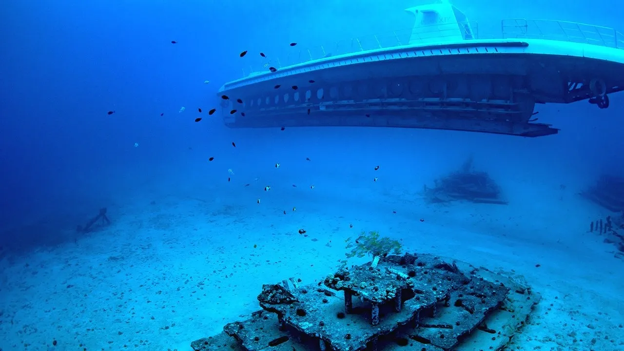 Waikiki Atlantis Undersea Adventure - photo 1