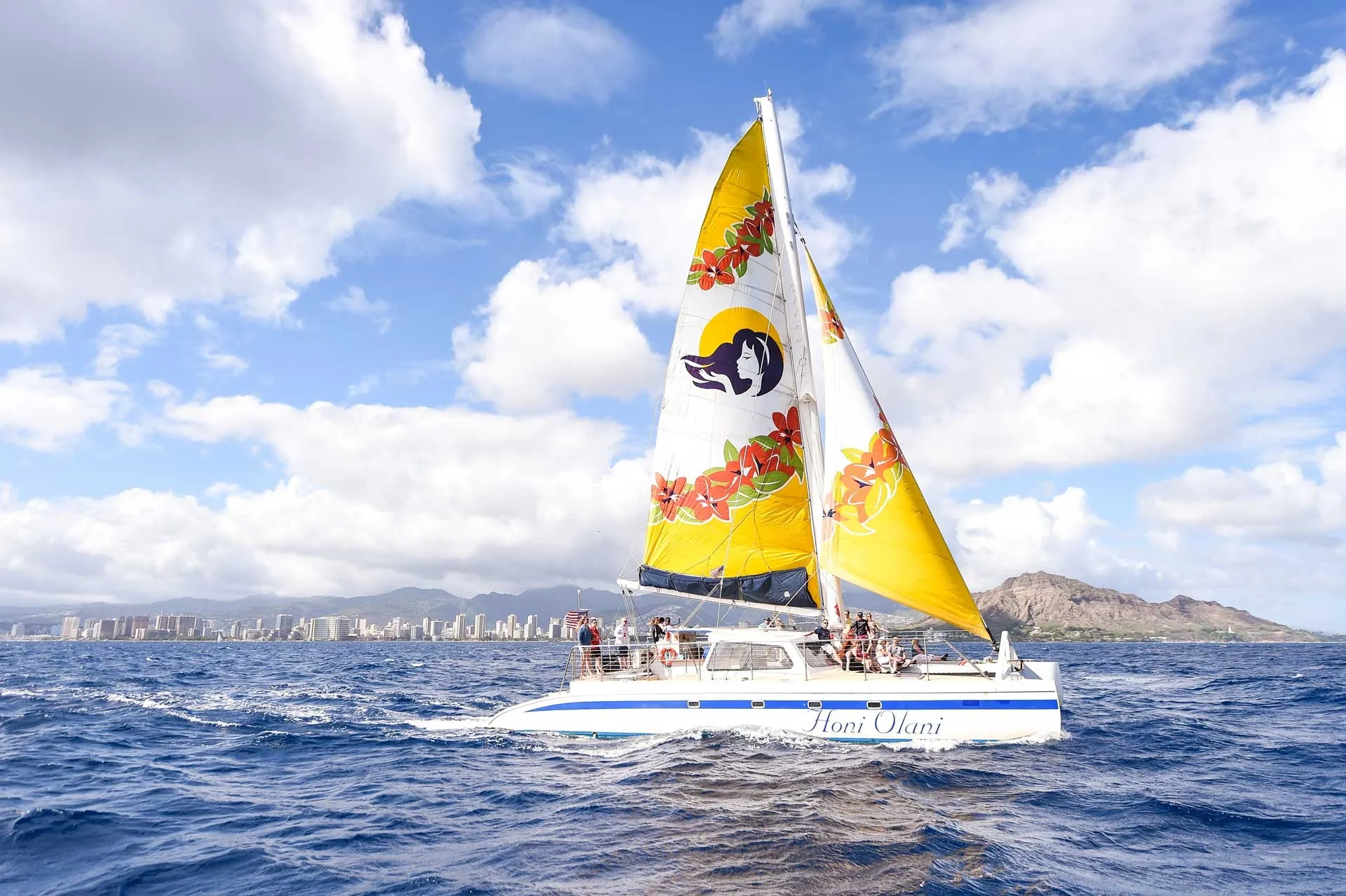 West Oahu Deluxe Whale Watch Sail - photo 2