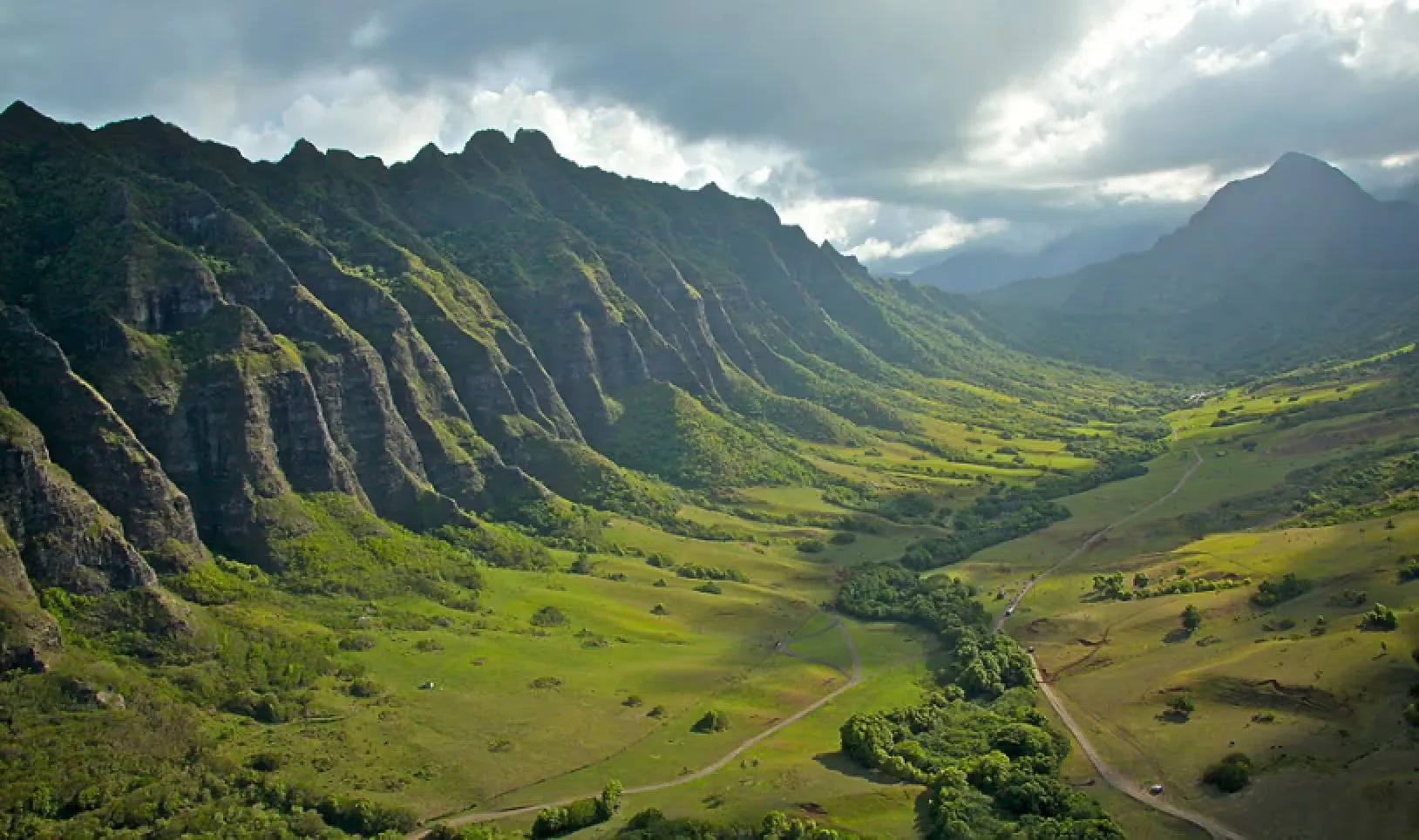 Guided Horseback Adventure at Kualoa: Explore Valleys and Pastures like a Hawaiian Cowboy - photo 6