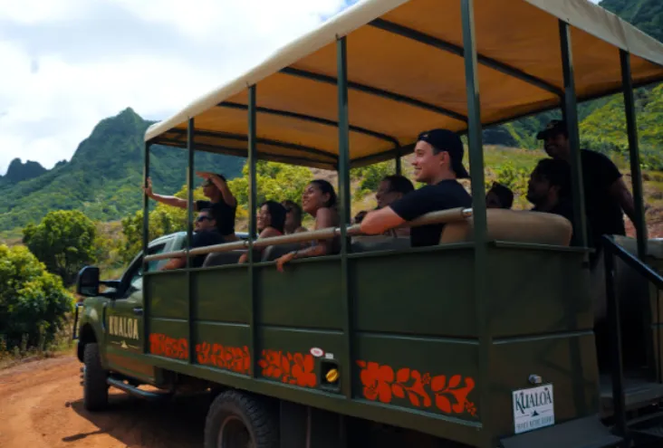 Oahu Jurassic Park Tour: Iconic Film Locations at Kualoa Ranch - 2.5-Hour Thrill Ride - photo 2