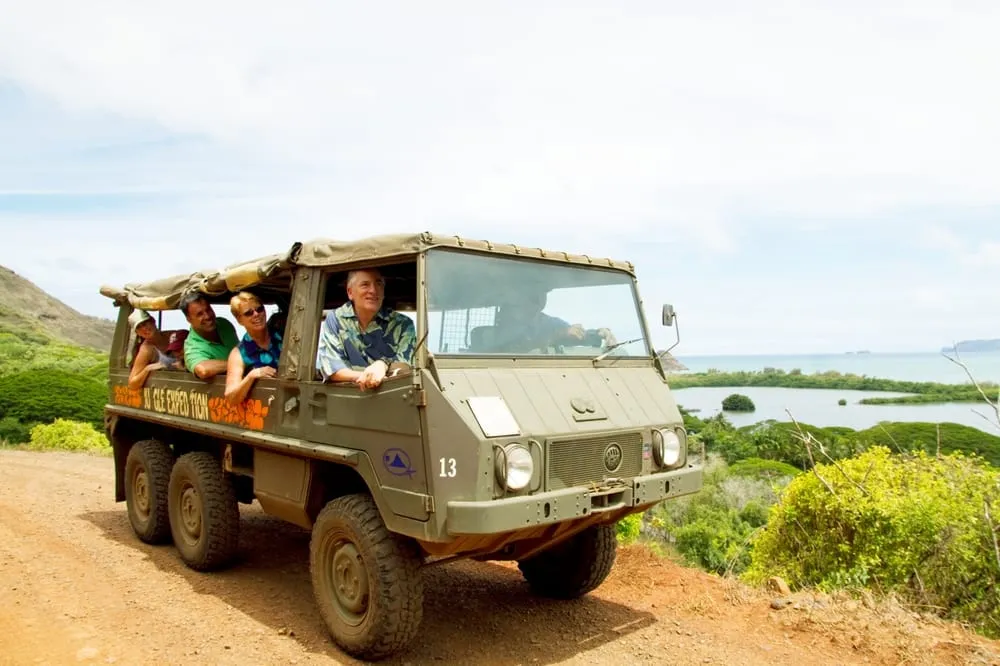Kualoa Ranch Movie Sites Tour: Jurassic Valley & WWII Bunker on Vintage Bus - photo 3