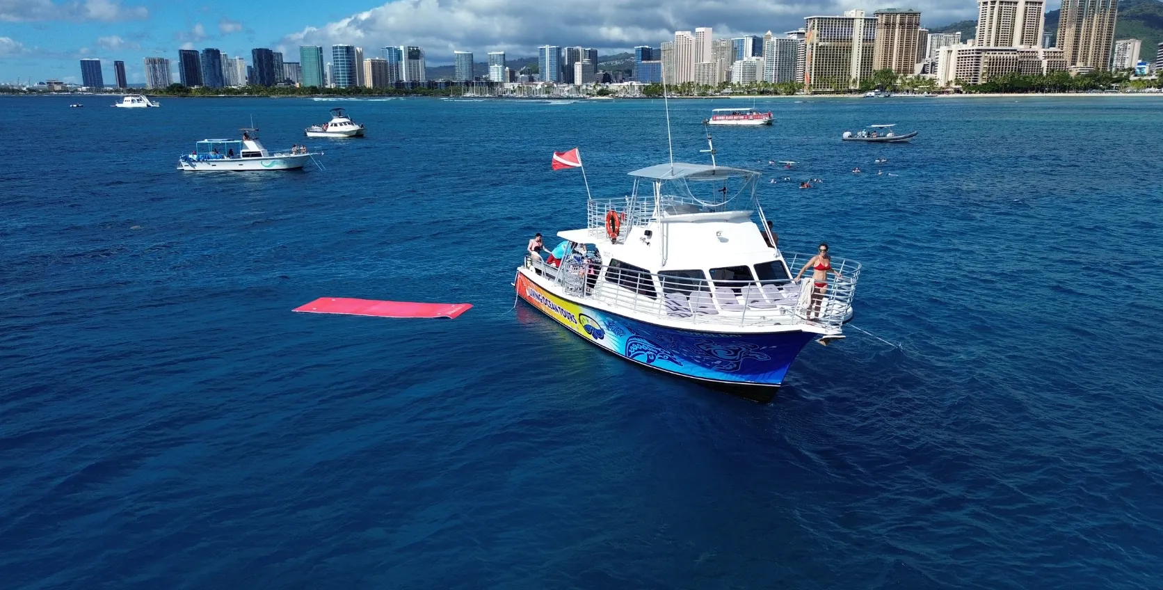 Waikiki Turtle Canyons Snorkel Excursion: Swim with Sea Turtles - photo 3