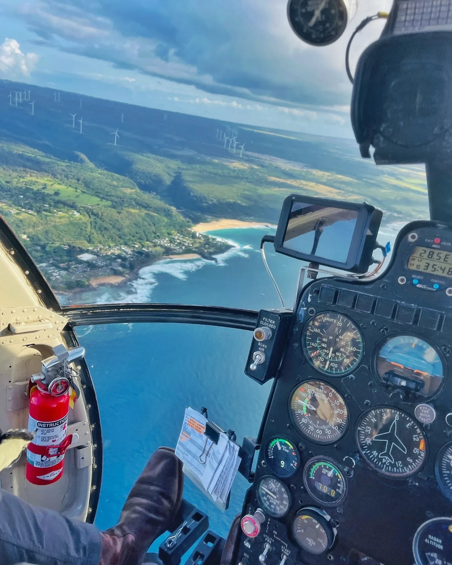 Extreme Doors Off Oahu Flight: Unobstructed Views of Valleys, Waterfalls, & Coastline - photo 4